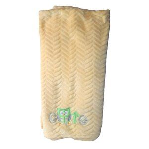 Zak and Zoey Cute Owl Chevron Baby Soft Yellow Lovey Security Blanket 34" X 40"